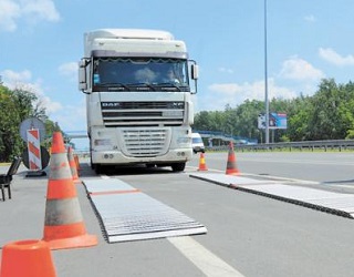 Луганщина посилила ваговий контроль на дорогах